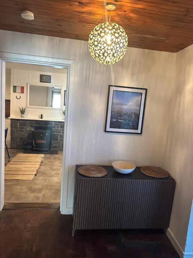 Foxy View In Dingle Town! Villa Exterior photo